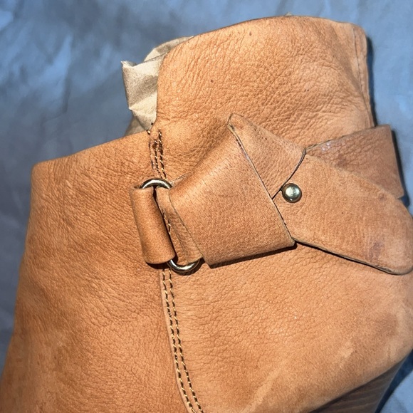 Aldo Suede Camel Peep-Toe Bootie, Size 7.5 - Picture 8 of 15